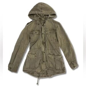Aritzia Tulula Green Trooper cargo pocket hooded parka Jacket xx small